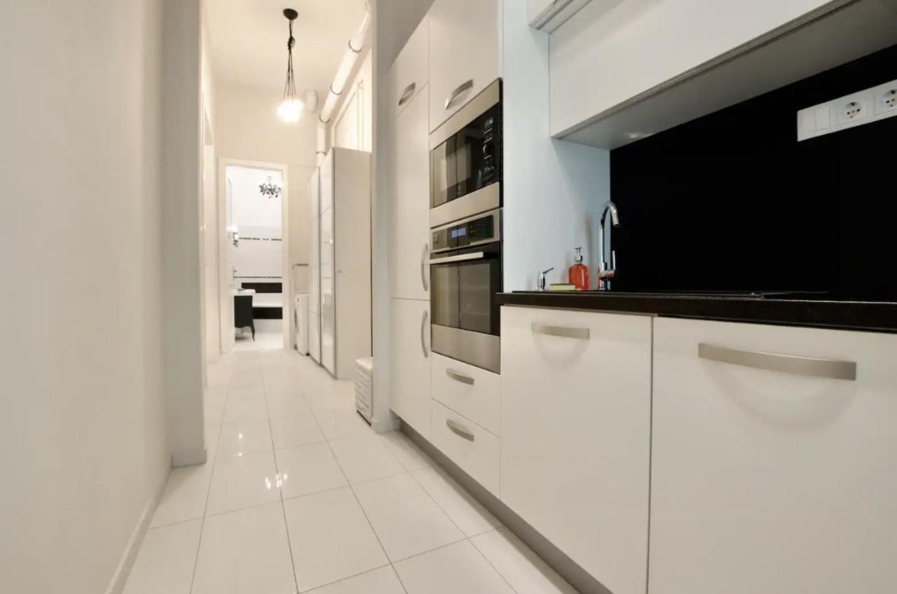 Premium Apartment By Hi5 - Lendvay Palace Budapest Exterior photo